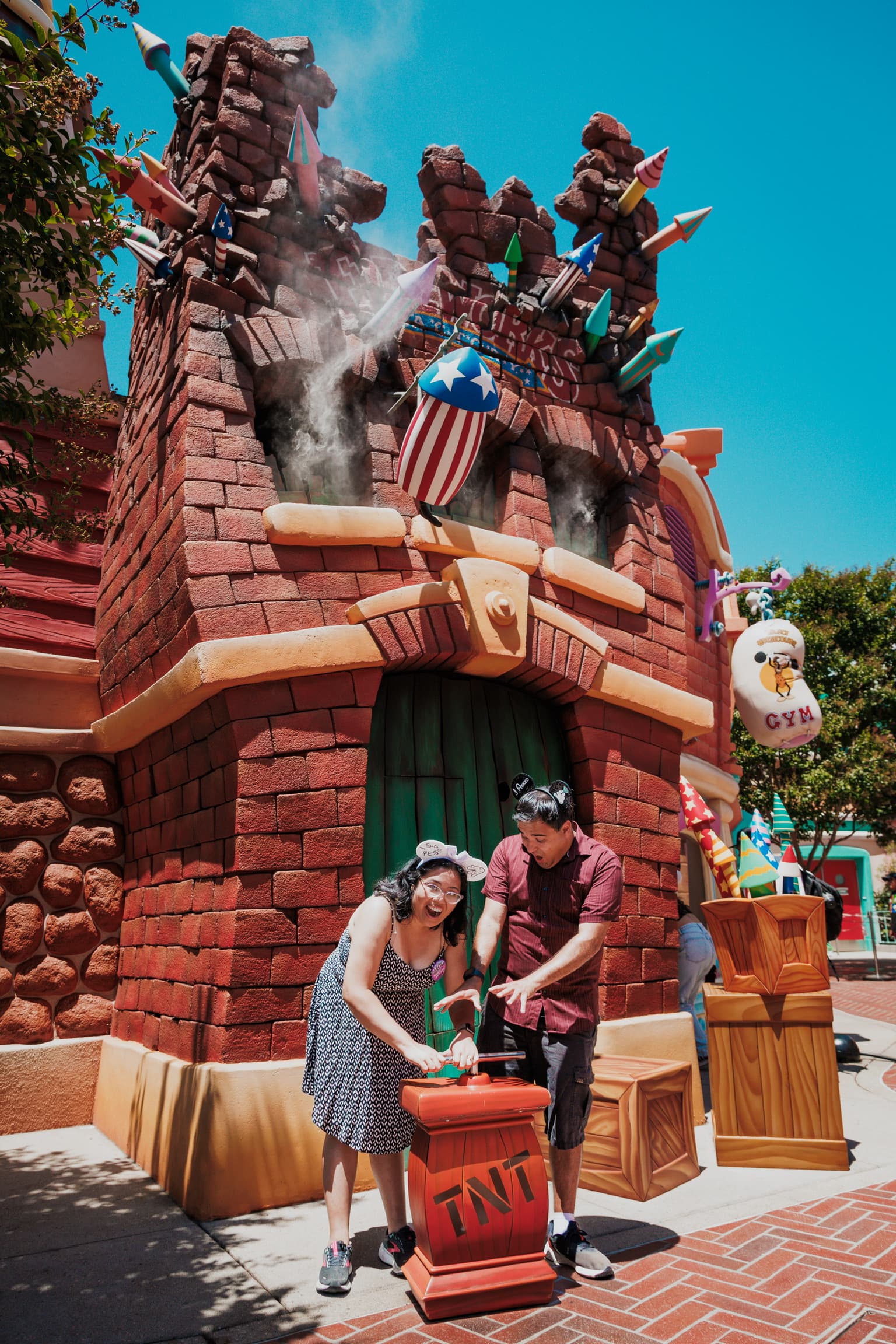 Adrienne & Joe — Disneyland engagement photo